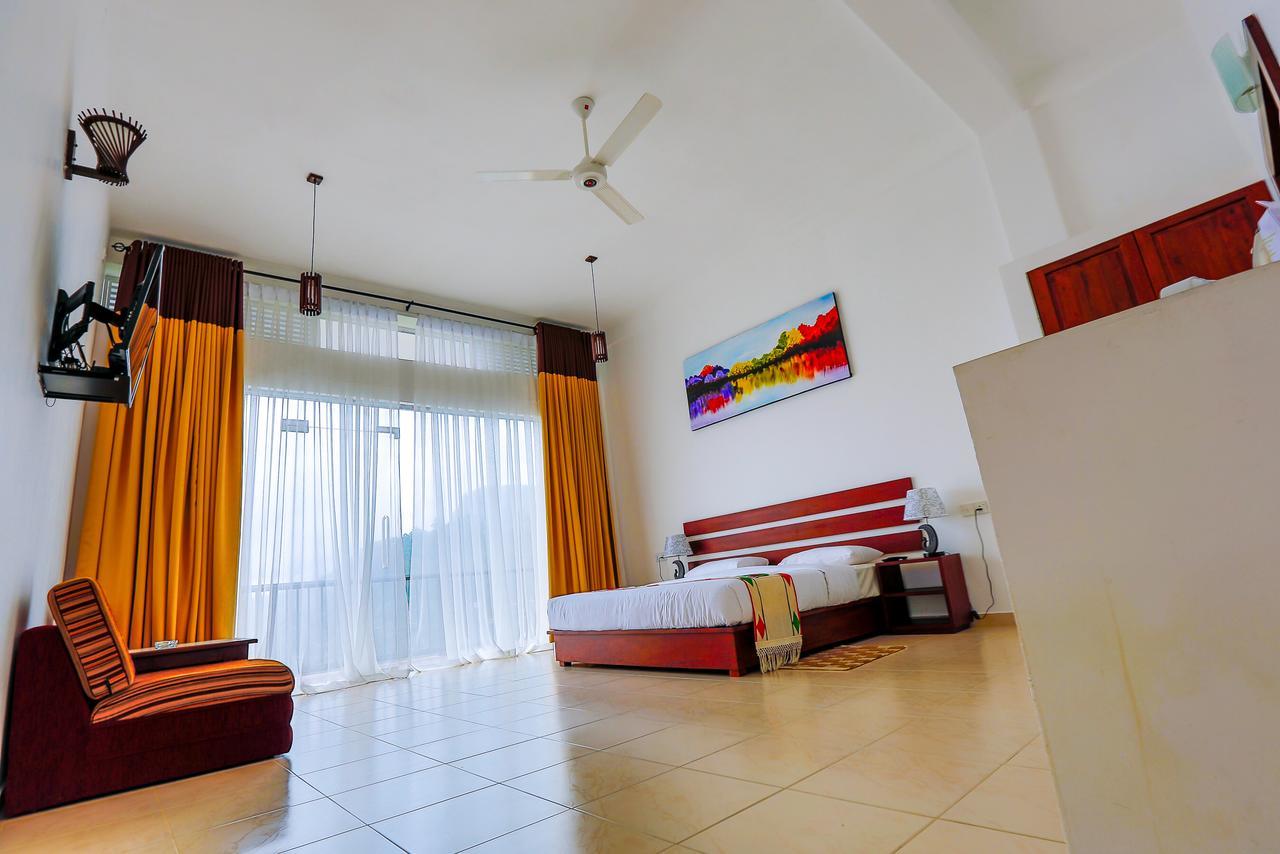 Thuruliya Hotel Рамбода Екстериор снимка